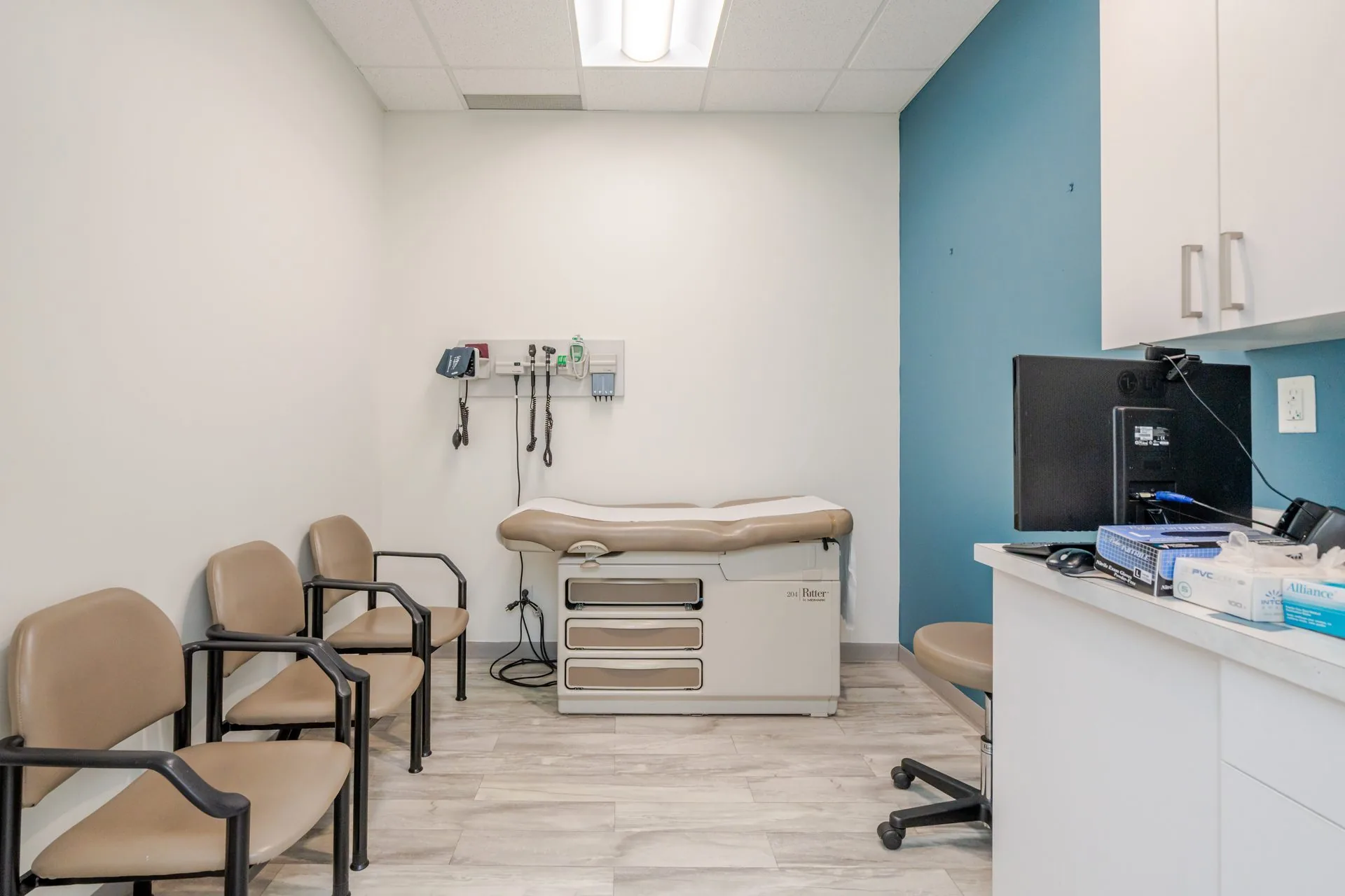 iCollab Healthcare South Surrey clinic — Inside the clinic